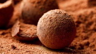 Шоколадный трюфель с сахаром мусковадо