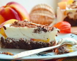 Персиковый торт-суфле