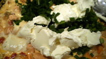 сибас с творожно-сырным суфле и семгой