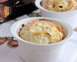 Суфле с рисом, семгой и сыром Джюгас