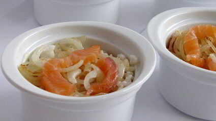 суфле с рисом, семгой и сыром джюгас