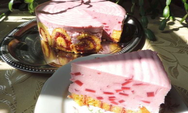 Рецепт торта-суфле малинового звон