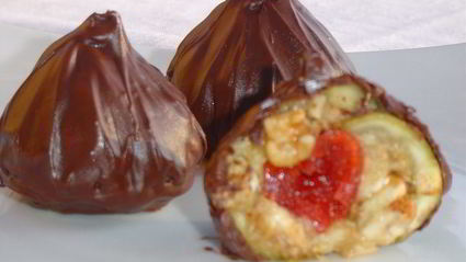 трюфели с инжиром, орехами, вялеными вишнями