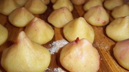 трюфеля вишнево-лимонные в шоколадной помадке