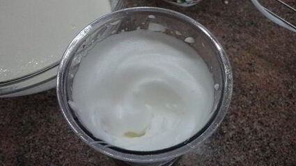 творожно-вишневый десерт