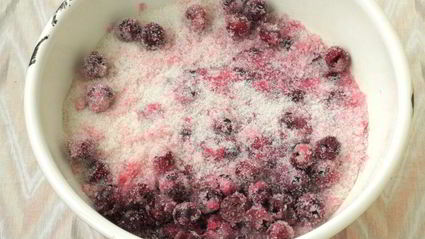 вишня консервированная в желе