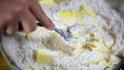 яблоки, запеченные в тесте