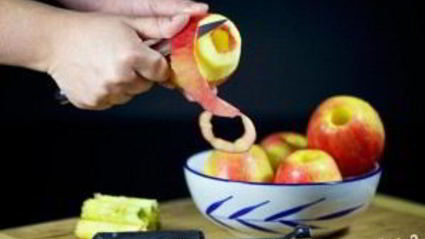 яблоки, запеченные в тесте