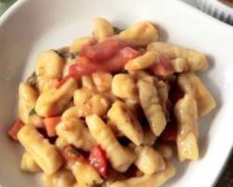 Домашние ньокки с соусом