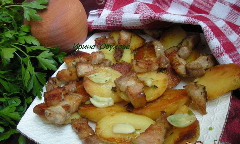Рецепт картофеля с беконом и чесночком