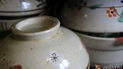 картофель с мясом и чечевицей в горшочках