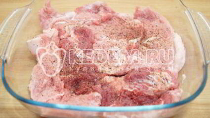 картофель с мясом в духовке