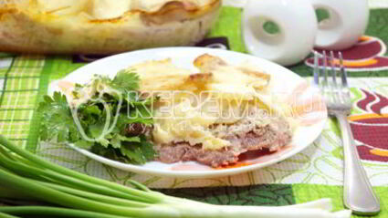 картофель с мясом в духовке