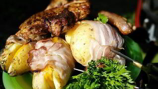 Картофель в беконе