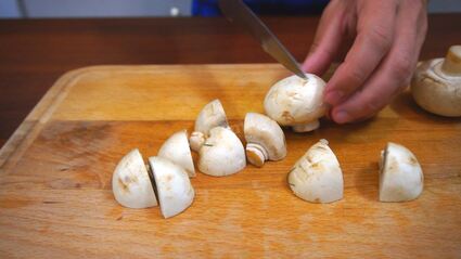 картошка с шампиньонами и луком в духовке