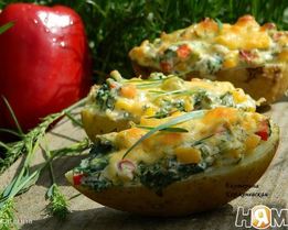 Молодой картофель с перцем и творожным сыром