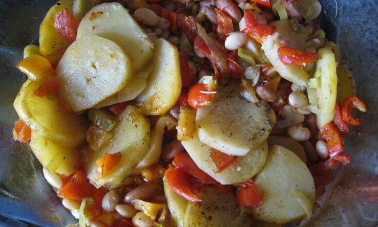 Рецепт печеного картофеля с овощами