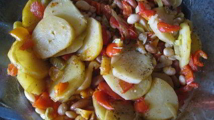 печеный картофель с овощами