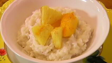 рис на кокосовом молоке с манго и ананасом