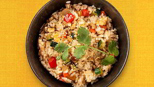 Рис по-японски с имбирем и овощами