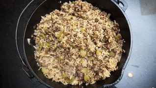 Рис с фаршем и овощами