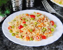 Рис с горохом и сладким перцем