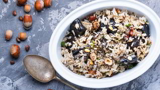 Рис с грибами, кедровыми орехами и фундуком