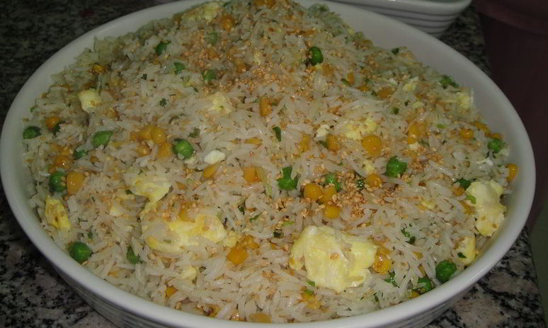 Рецепт риса с яйцом и овощами