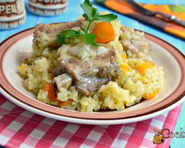 Рис со свиными ребрышками в мультиварке