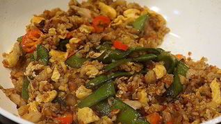 Тайский рис с курицей