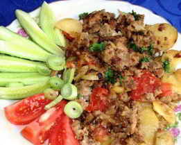 Жареная картошка с фаршем