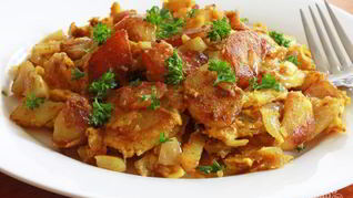 Жареный картофель с луком