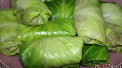 голубцы из молодой капусты с говядиной и красным рисом рубин