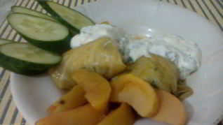 Голубцы с айвой и яблоком