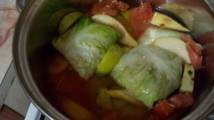 голубцы с айвой и яблоком