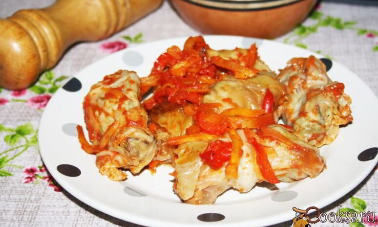 Рецепт голубцов со свининой, запеченные в томатной заливке