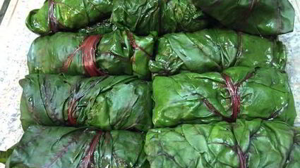 голубцы в свекольной ботве