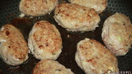 ленивые голубцы томленые в сметане в чугунке