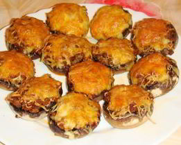 Фаршированные шампиньоны праздничные