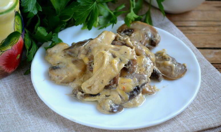 Рецепт грибов под сырным соусом