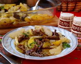 Лисички с картошкой в духовке