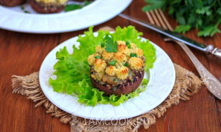 Рецепт постных фаршированных шампиньонов