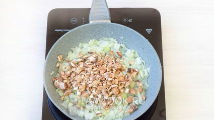 постные фаршированные шампиньоны