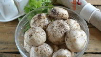 шампиньоны на мангале