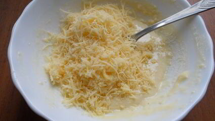 шампиньоны в сырном кляре