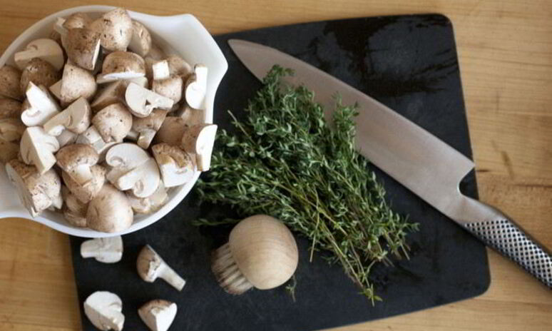 Рецепт тушеных грибов в мультиварке