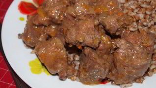 Гуляш из куриной печени