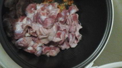 гуляш из куриных желудков