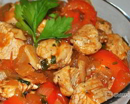 Гуляш с мясом индейки