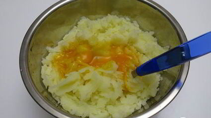 картофельное пюре с лососем в мультиварке